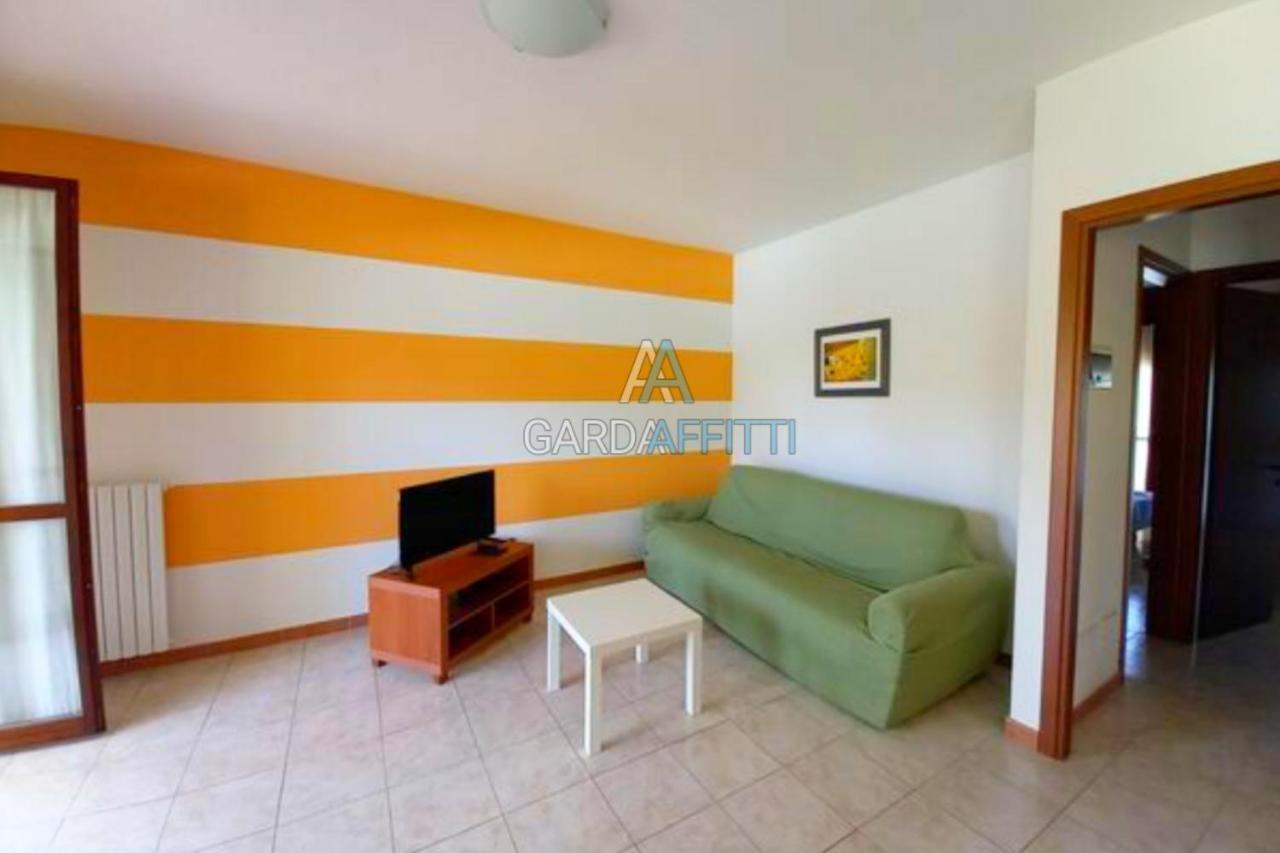 Appartamento Acquamarina - Peschiera - Gardaaffitti Com *