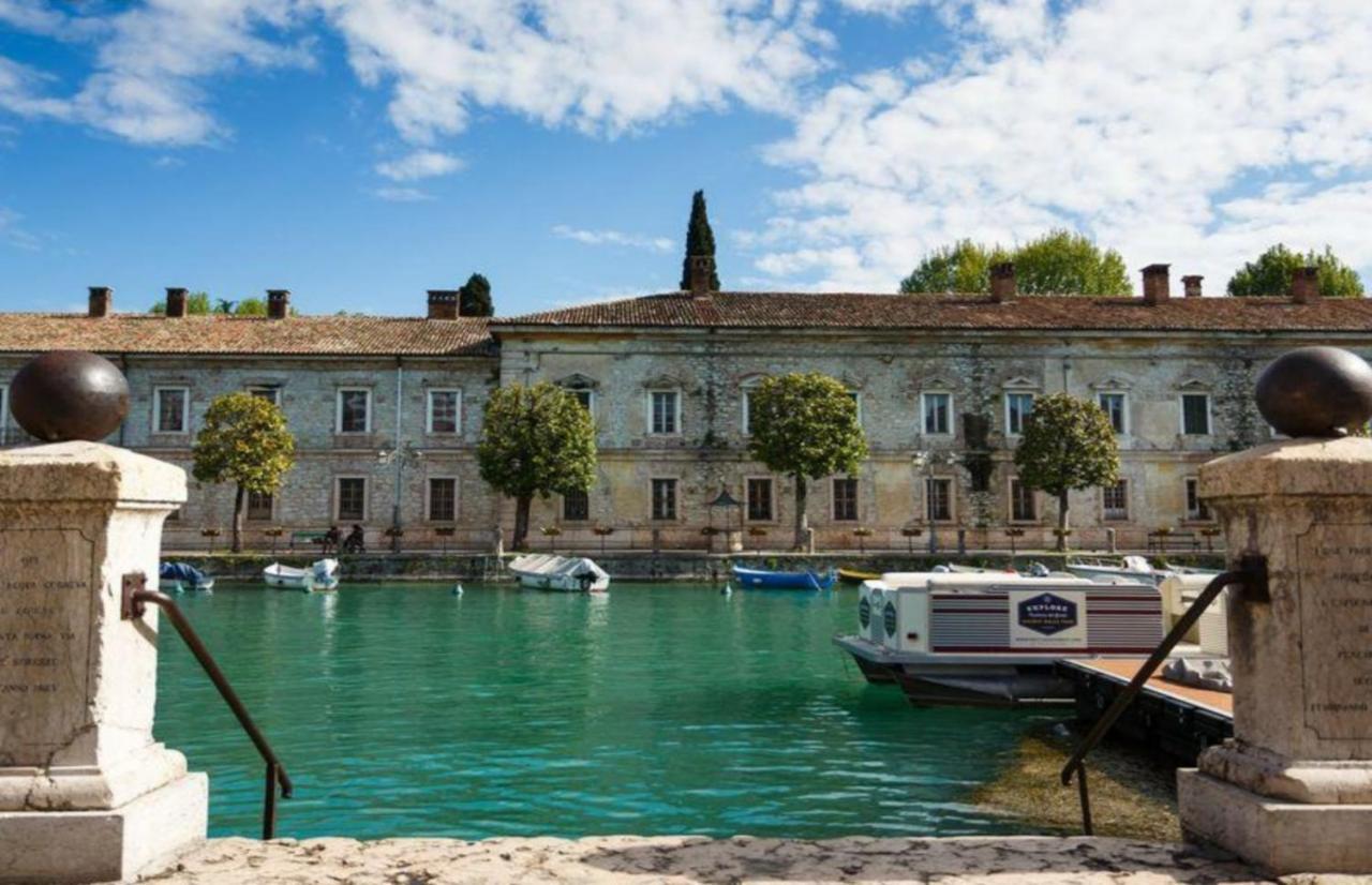 Acquamarina - Peschiera - Gardaaffitti Com